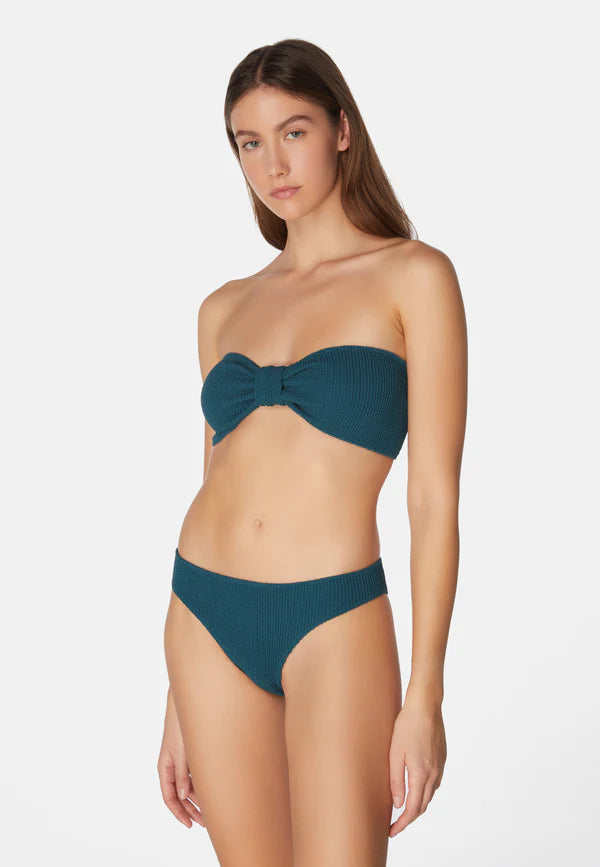 Bikini Lory Basil