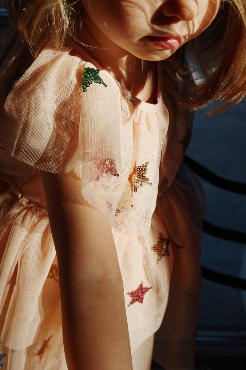 Robe Fairy Rose blush etoiles multicolores