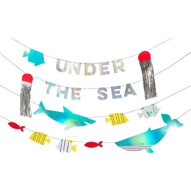 Guirlande décorative sous la mer